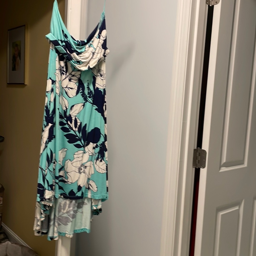 Motherhood maternity dress size small.  Stretchy and comfy